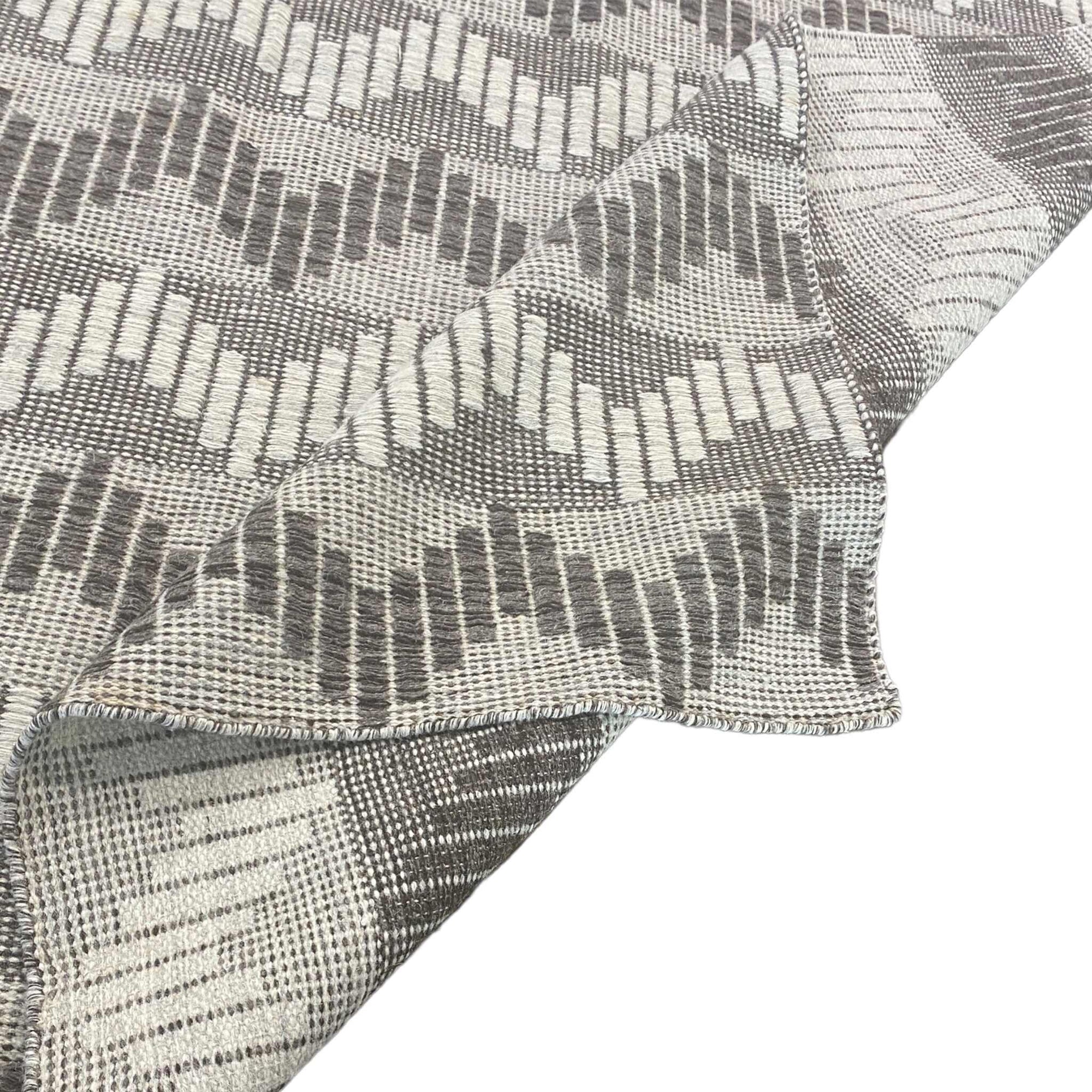 Indian 8' x 10' Modern Transitional Wool Rug