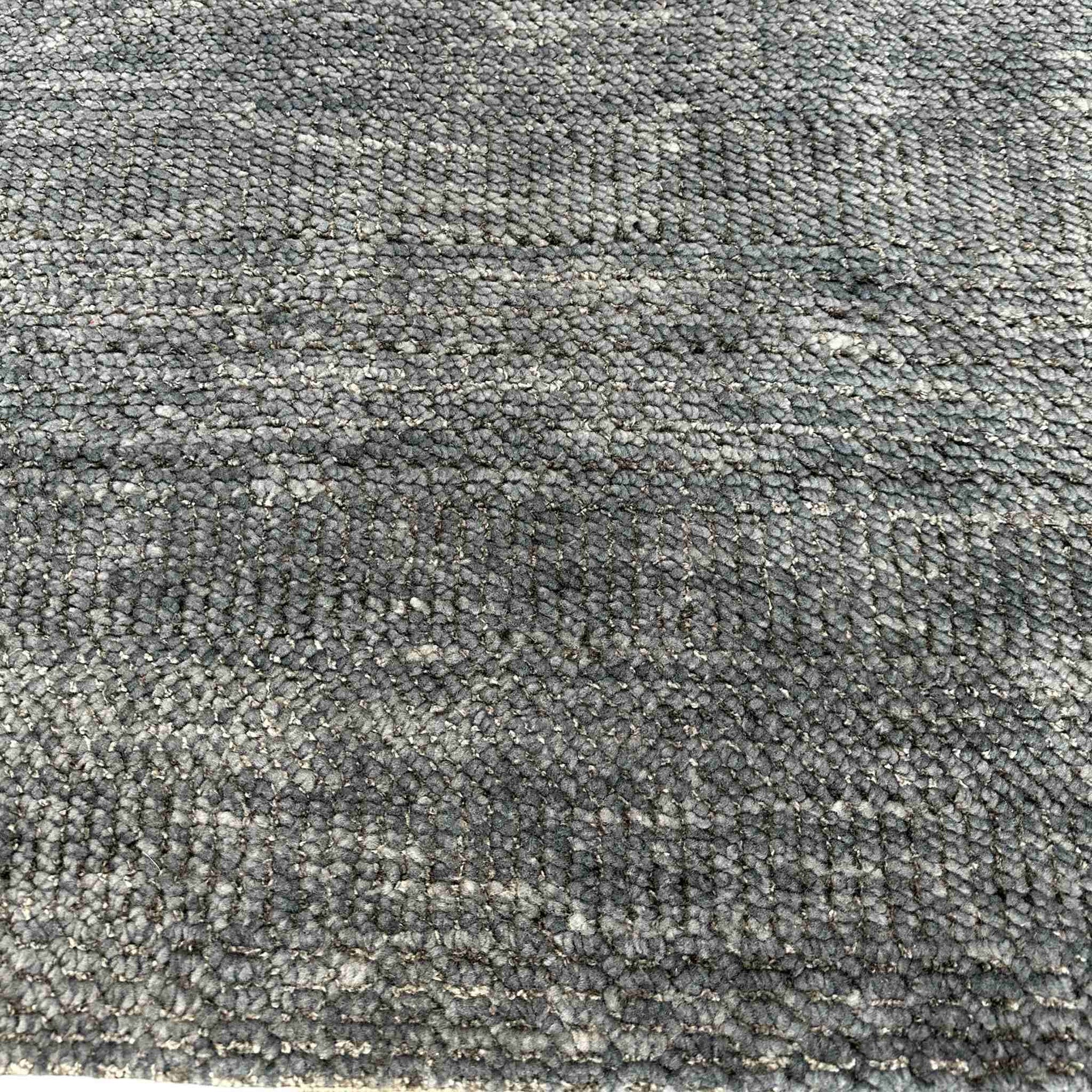 Indian 8' x 10' Modern Transitional Wool and Art Silk Rug