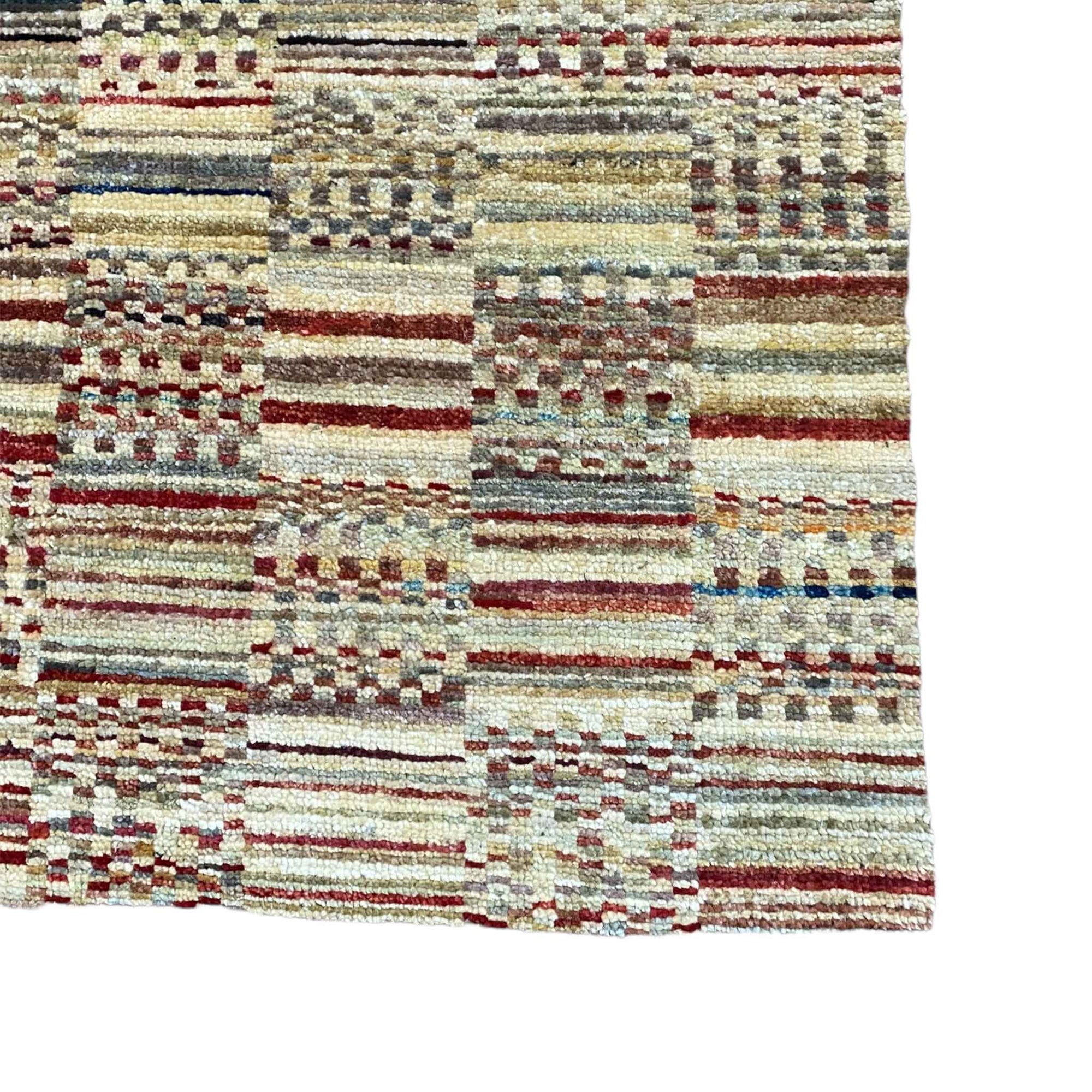 Pakistani 6' x 8' Modern Transitional Wool Rug